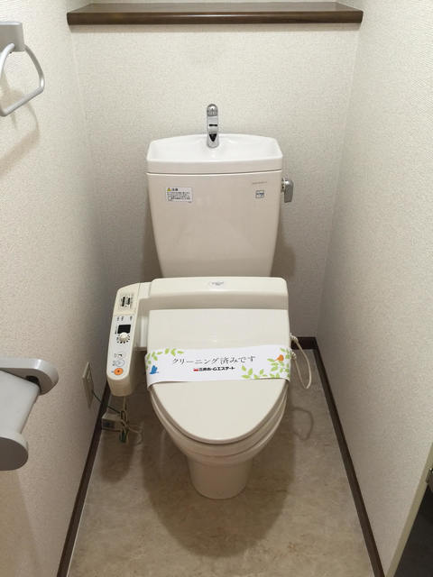 トイレ　別号室の参考写真です