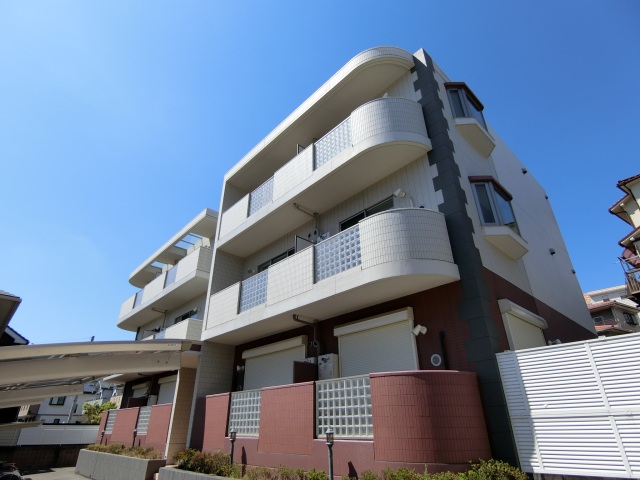 建物外観　モダンな外観