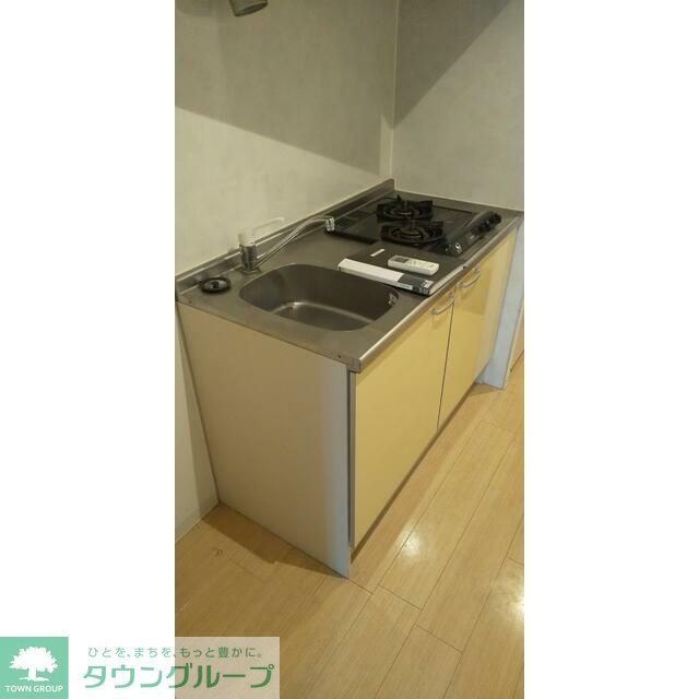 キッチン　※別部屋参考写真