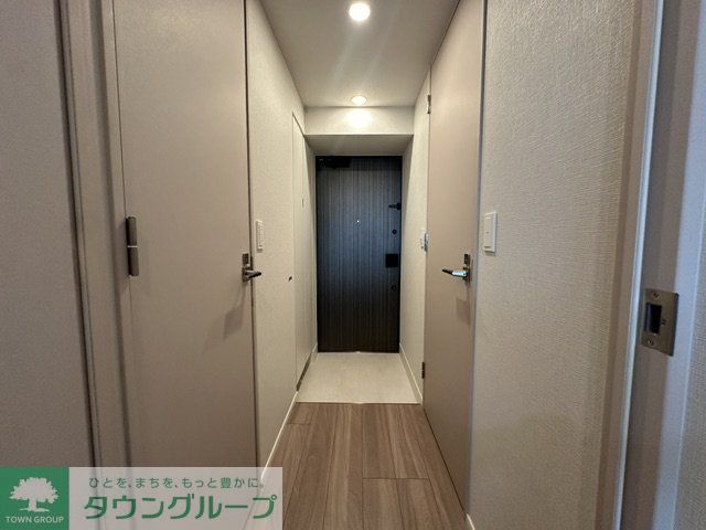 玄関　お部屋探しはタウンハウジングへ♪
