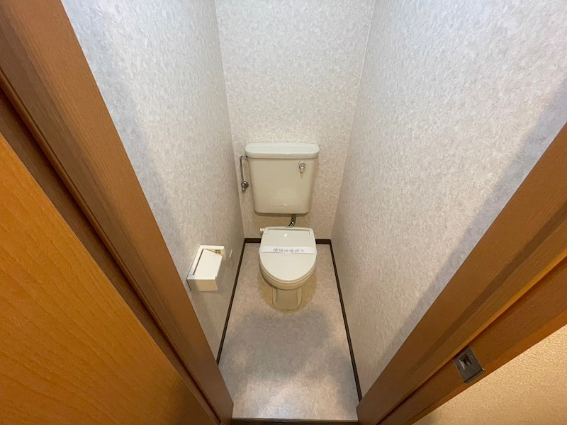 トイレ　別部屋参考