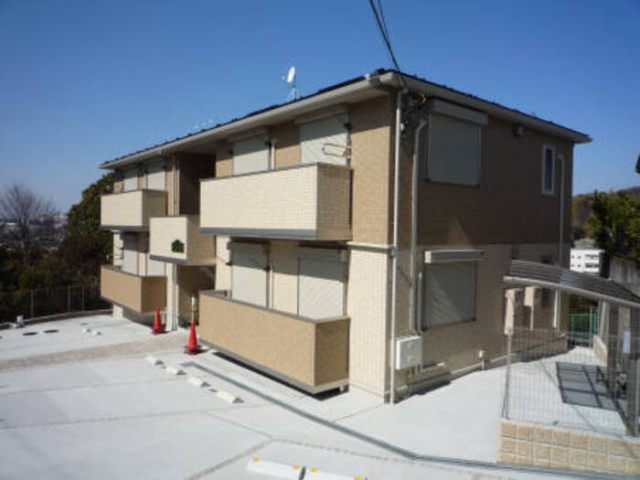建物外観　緑豊かな住宅街