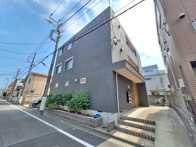 建物外観　耐震耐火に優れた旭化成へーベルメゾン