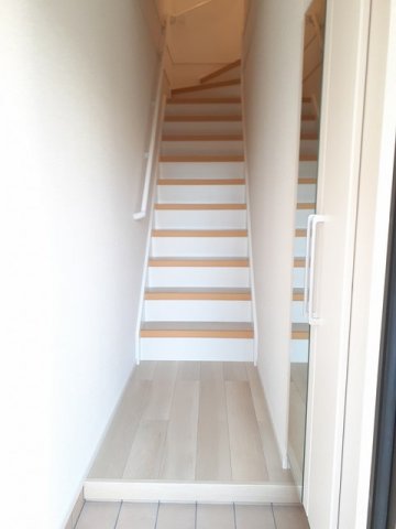 その他部屋・スペース　収納もある玄関です
