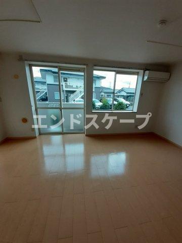 居室・リビング　高崎、前橋のお部屋探しはエンドスケープまで！お客様の理想お聞