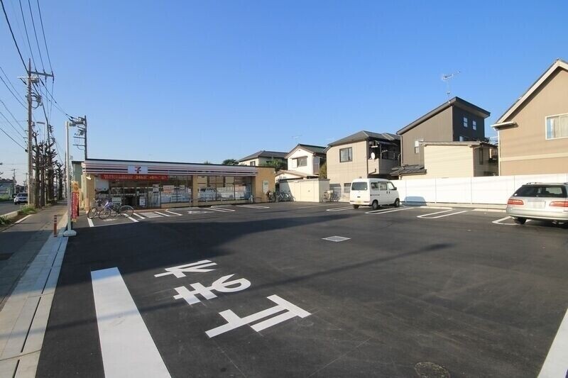 コンビニ　セブンイレブン上尾原市店（コンビニ）まで867m