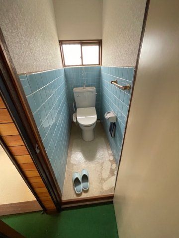 トイレ　コンパクトで使いやすいトイレです