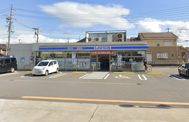 コンビニ　ローソン 東海元浜町店（コンビニ）まで647m