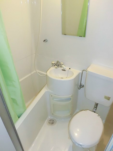 バス・シャワールーム　別部屋ですがご参考にどうぞ