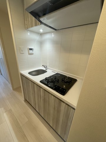 キッチン　同マンション反転タイプを表示しています