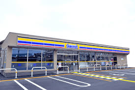 コンビニ　ミニストップ名古屋菊井町店（コンビニ）まで27m