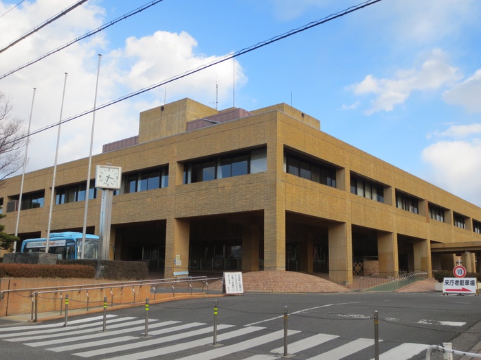役所　高石市役所（役所）まで650m