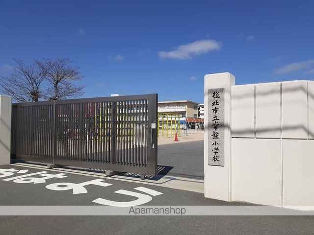 小学校　総社市立常盤小学校（小学校）まで100m