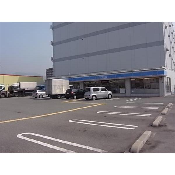 コンビニ　ローソン魚崎南町三丁目店（コンビニ）まで201m