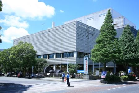 図書館　神奈川県立川崎図書館（図書館）まで1100m