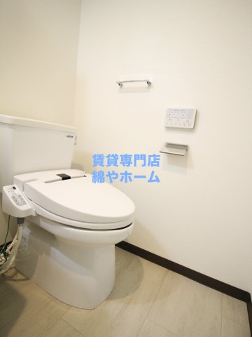 トイレ　トイレもきれいです