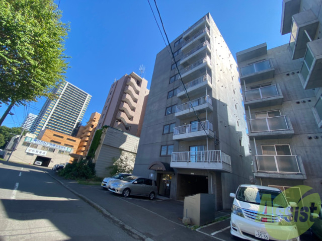 建物外観　札幌市中央区北５条西「ヴァンクール５条」