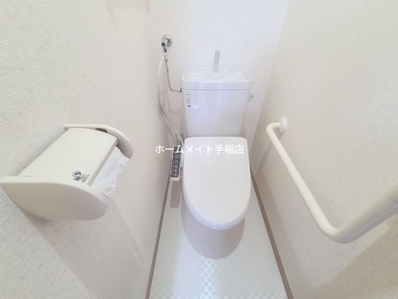 トイレ　ウォシュレット付き♪