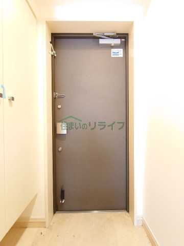 コンフォリア東日本橋の玄関写真