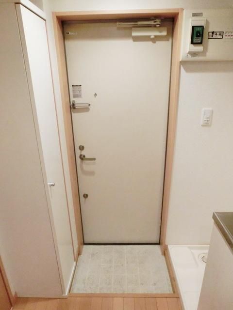 玄関　玄関から…★