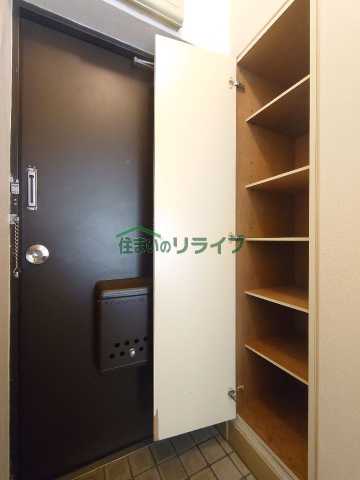 玄関　ペガサスマンション白山