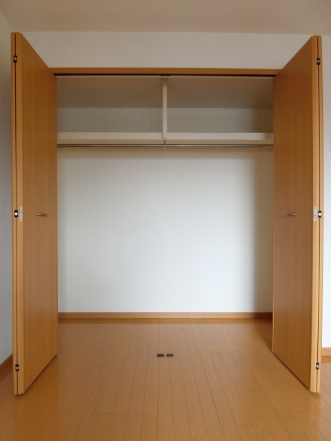 収納　図面と現状に相違がある場合には現状を優先