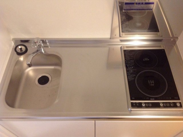 クレイノピノワール三津屋北のキッチン写真