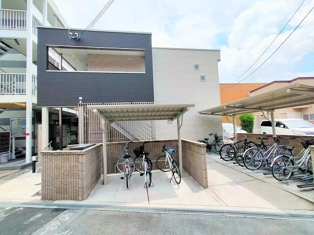 クレイノピノワール三津屋北の外観写真