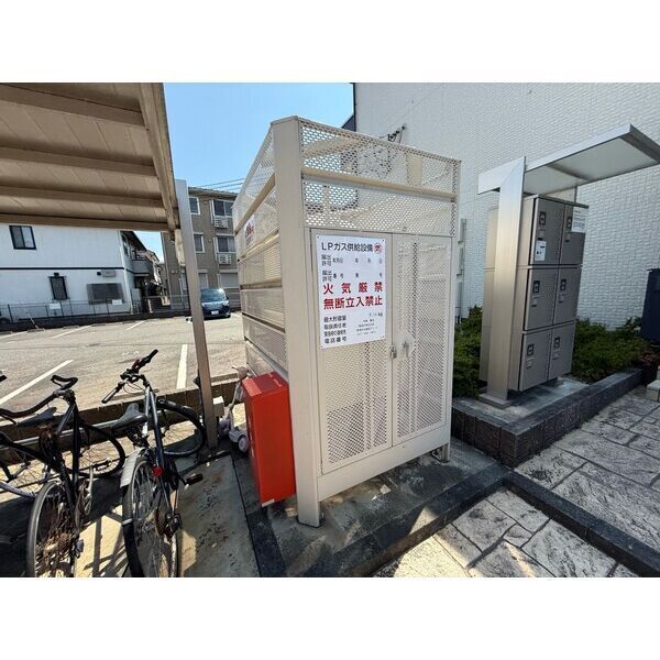 カサレリアの外観写真