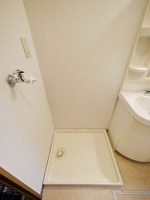 その他　室内洗濯機置き場
