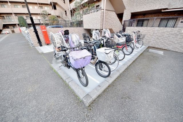 その他　★駐輪場★