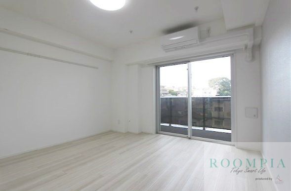 居室・リビング　※同タイプの別のお部屋です。