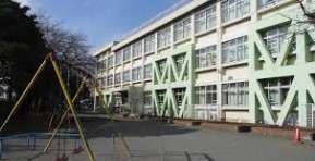 小学校　屋城小学校（小学校）まで212m