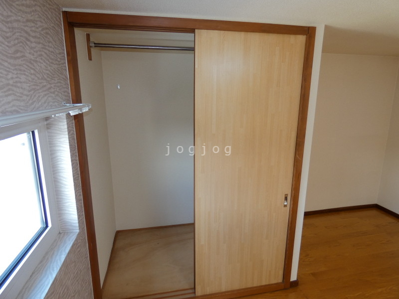 収納　収納が大きく、たくさんものが入ります。