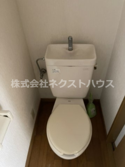 トイレ　別部屋参考写真です