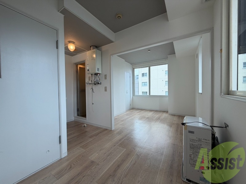 居室・リビング　広くてキレイなお部屋が広がっていて、充実した生活が送れそう。