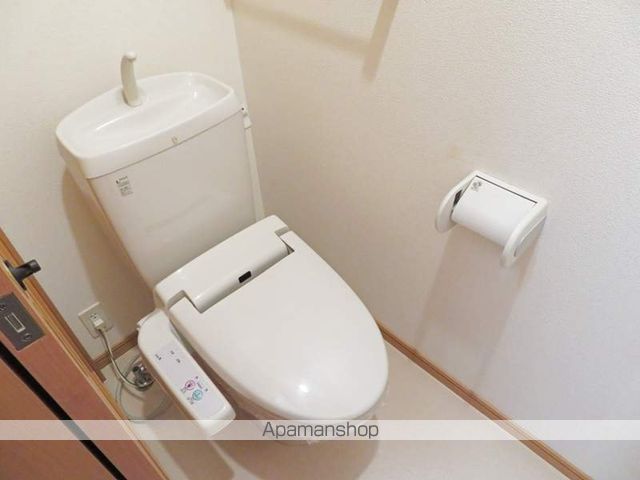 ＪＲ上越線 宮内駅 徒歩25分 2階建 築20年のトイレ写真