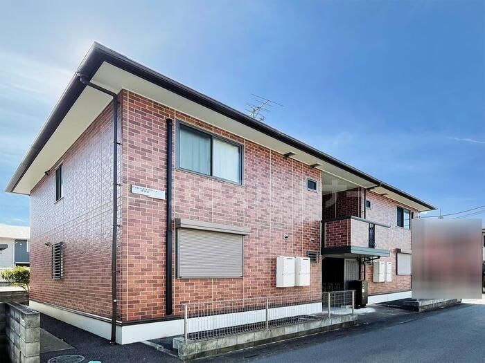 シャレーエスポワール 弐番館の外観写真