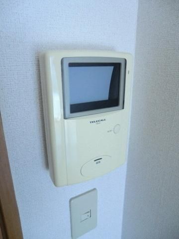 セキュリティ　TVモニターフォン完備