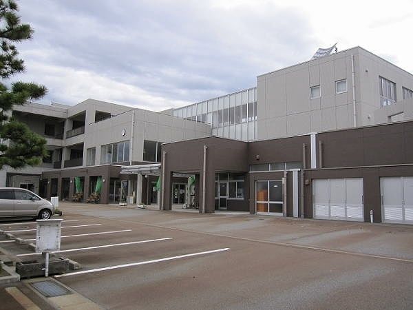 小学校　大門小学校（小学校）まで600m