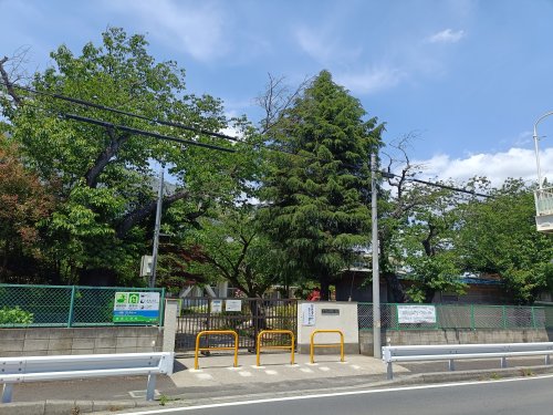 小学校　市川市立若宮小学校（小学校）まで823m