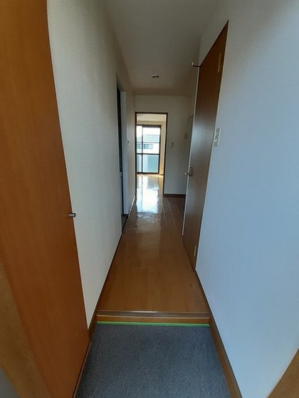 サンライズ富田の玄関写真