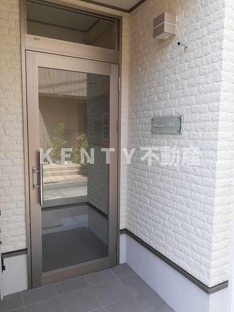 エントランス　建物の内部です