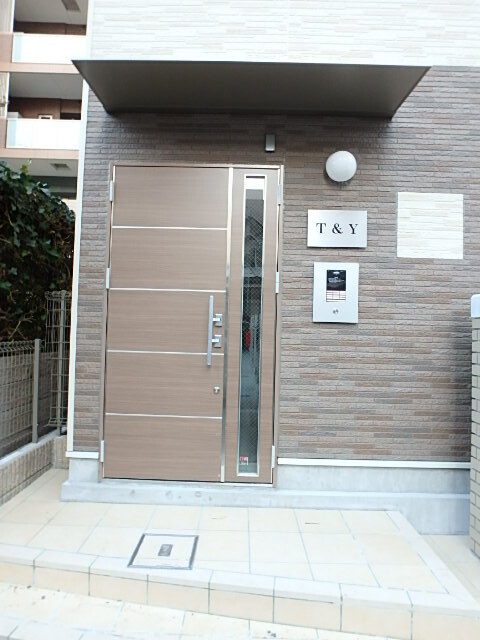 ＪＲ京浜東北線 浦和駅 徒歩7分 4階建 築11年の外観写真
