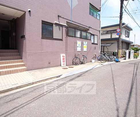 京阪本線 橋本駅 徒歩5分 4階建 築32年の外観写真