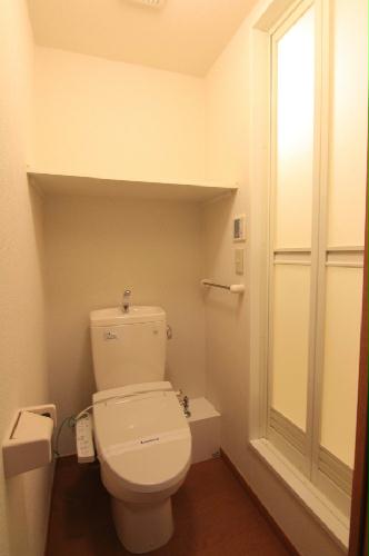 レオパレスAOBA sekiのトイレ写真
