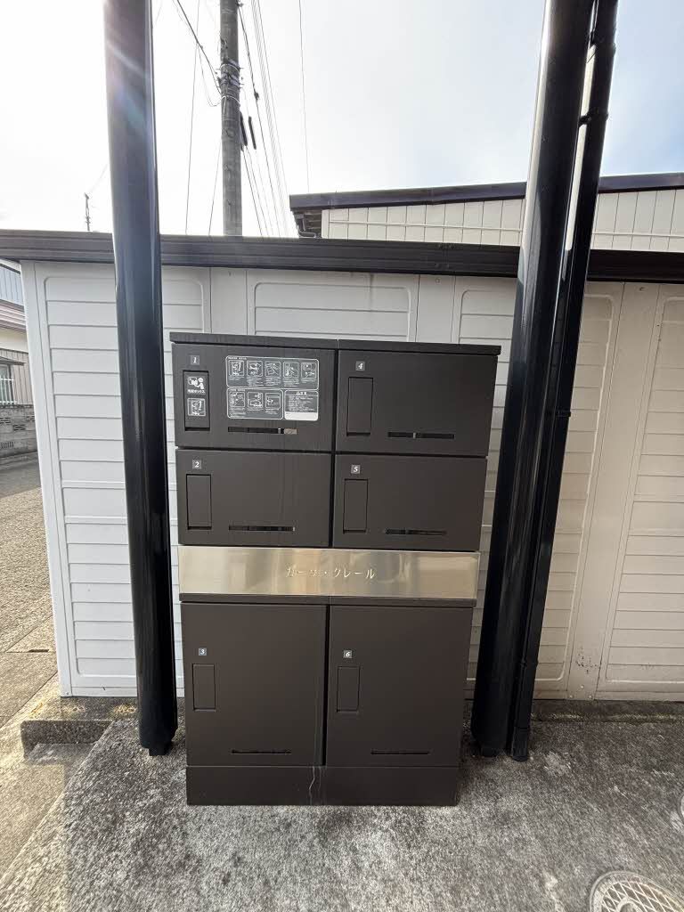 建物外観　宅配ＢＯＸ