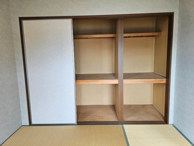 ＪＲ日光線 鶴田駅 徒歩10分 2階建 築27年の内装写真