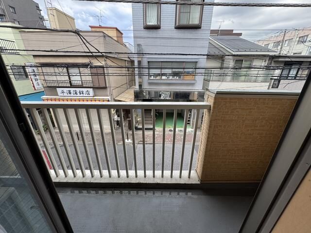 バルコニー
