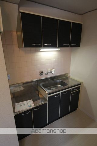 阪急宝塚線 蛍池駅 徒歩10分 4階建 築34年のキッチン写真